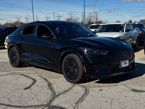 2025 Ford Mustang Mach-E GT