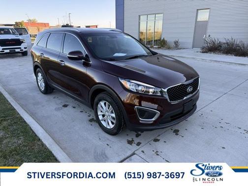 2016 Kia Sorento LX