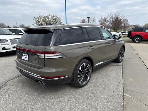 2025 Lincoln Aviator Reserve AWD
