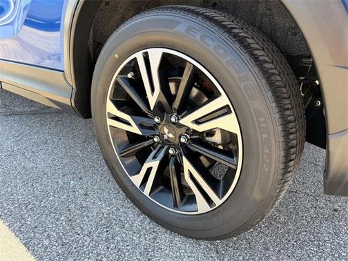 2023 Mitsubishi Eclipse Cross SE