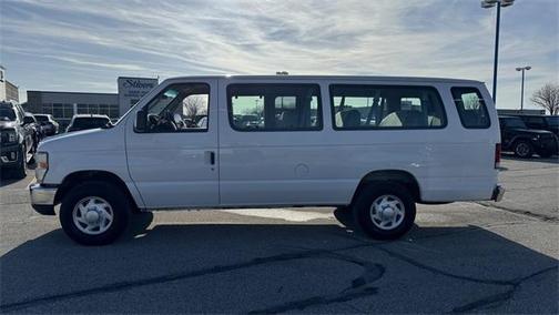 2008 Ford E350 Super Duty XL Wagon