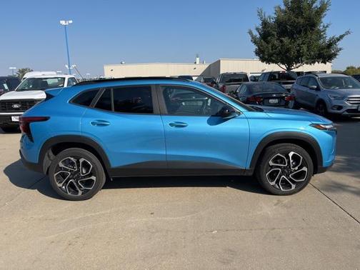 2025 Chevrolet Trax FWD 2RS