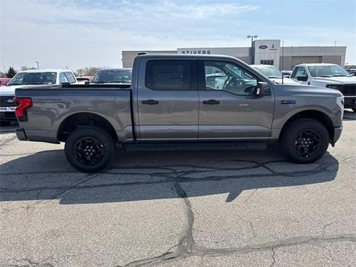 2025 Ford F-150 Lightning XLT