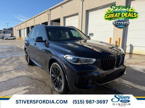 2022 BMW X5 M50i