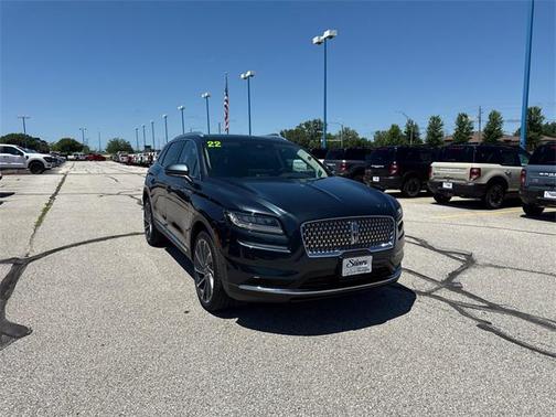 2022 Lincoln Nautilus Reserve