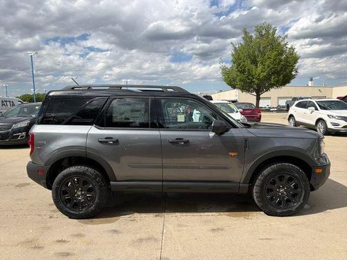Carbonized Gray Metallic 2026 Ford Bronco Sport Badlands