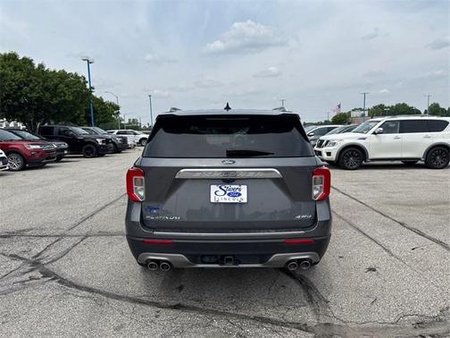 2022 Ford Explorer Platinum