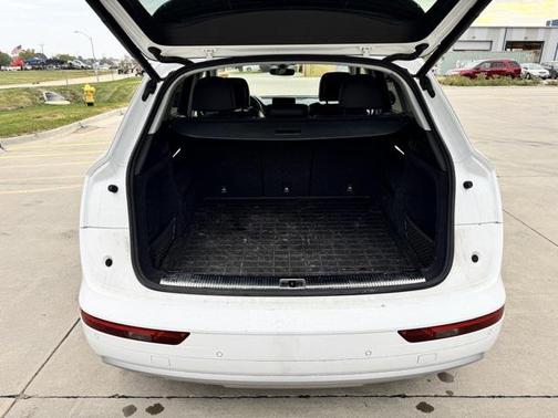 2018 Audi Q5 2.0T Tech