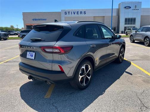 2025 Ford Escape ST-Line Select