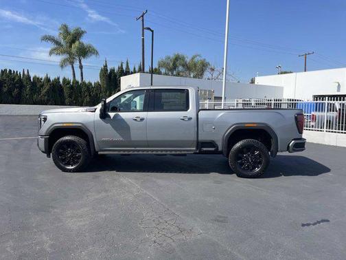 2026 GMC Sierra 2500 AT4