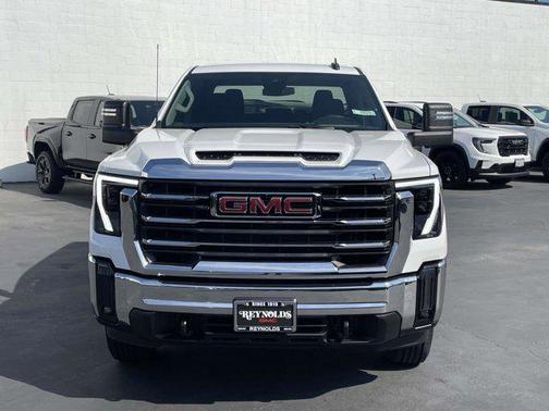 2026 GMC Sierra 2500 SLE