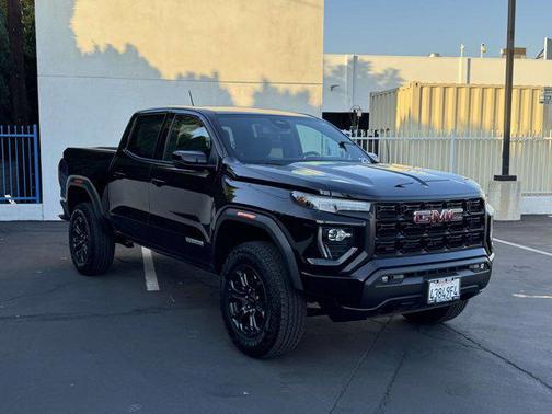 2025 GMC Canyon Elevation