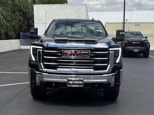 2025 GMC Sierra 2500 SLE
