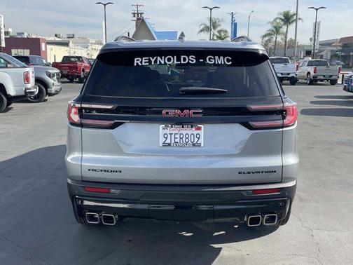 2025 GMC Acadia FWD Elevation