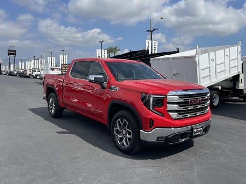 2026 GMC Sierra 1500 SLE