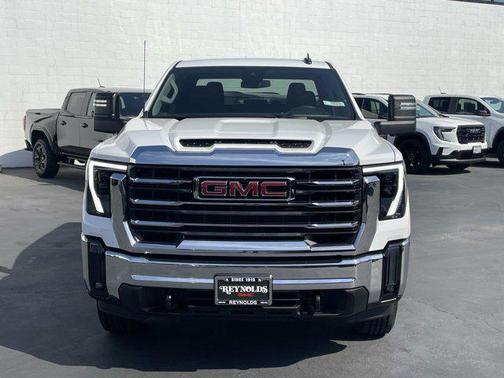 2026 GMC Sierra 2500 SLE