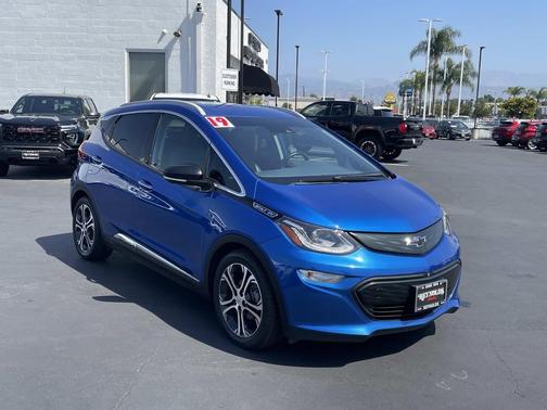 Kinetic Blue Metallic 2019 Chevrolet Bolt EV Premier