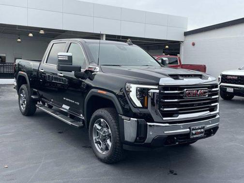 2026 GMC Sierra 3500 SLT