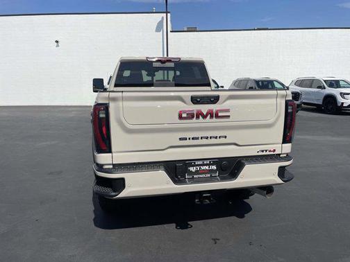 2026 GMC Sierra 2500 AT4