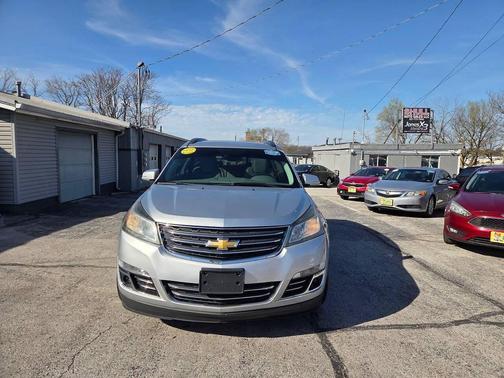 Silver Ice Metallic 2014 Chevrolet Traverse LTZ