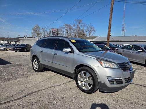Silver Ice Metallic 2014 Chevrolet Traverse LTZ