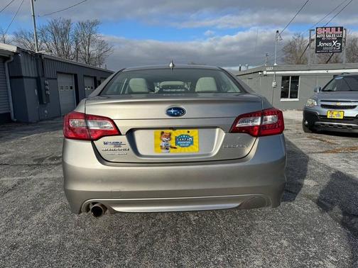 2016 Subaru Legacy Premium