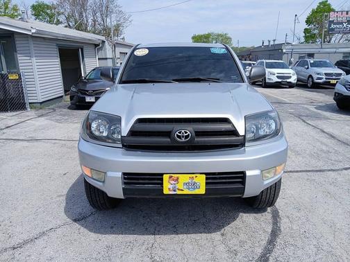 Silver 2004 Toyota 4Runner Limited V8