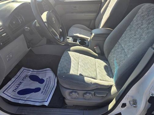 2008 Kia Sorento LX