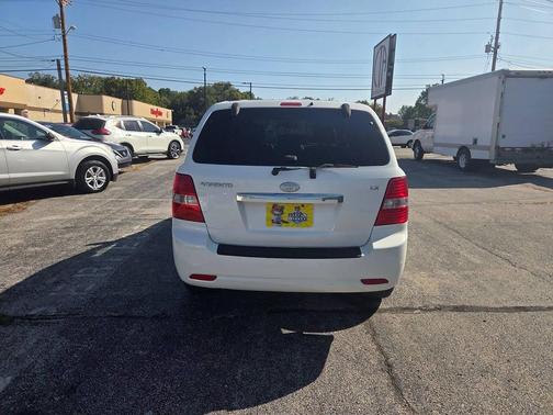 2008 Kia Sorento LX