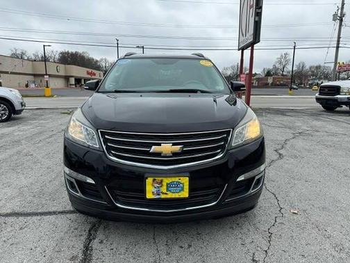 2017 Chevrolet Traverse 2LT