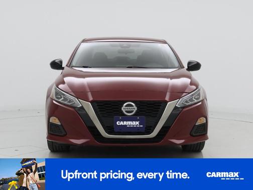 2022 Nissan Altima SR