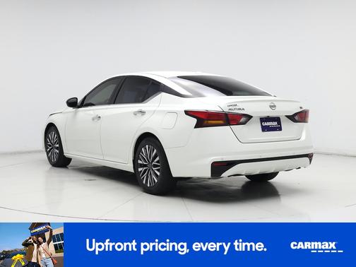 2024 Nissan Altima SV