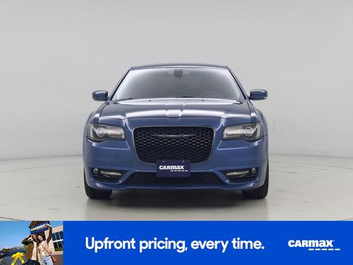 2022 Chrysler 300 Touring L