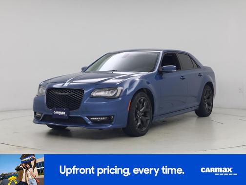 2022 Chrysler 300 Touring L