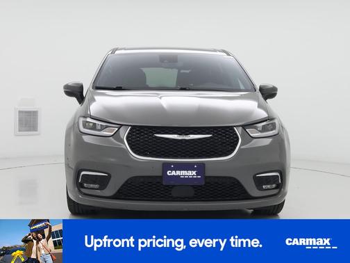 2023 Chrysler Pacifica Touring