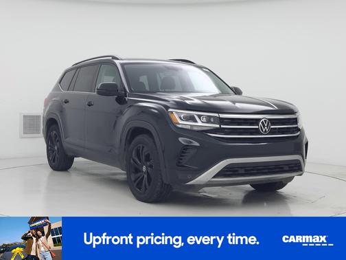 Green 2022 Volkswagen Atlas SE w/Tech