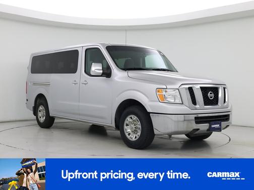 2017 Nissan NV Passenger NV3500 HD SV