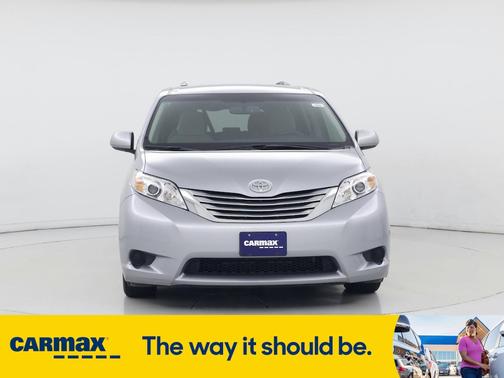 2015 Toyota Sienna LE