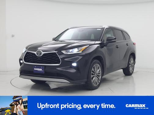 Black 2021 Toyota Highlander Platinum
