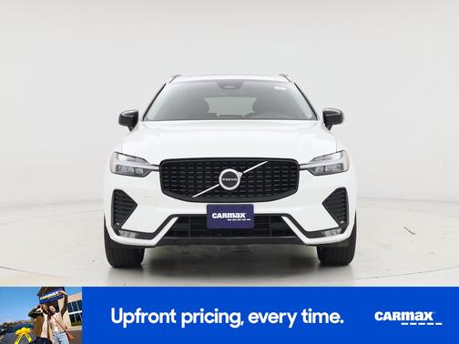 2025 Volvo XC60 B5 Core