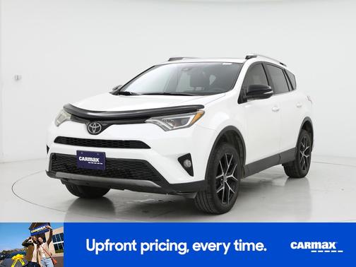 2017 Toyota RAV4 SE