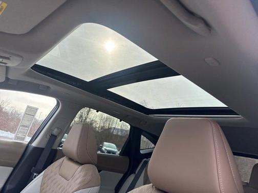 2025 Nissan Murano Platinum