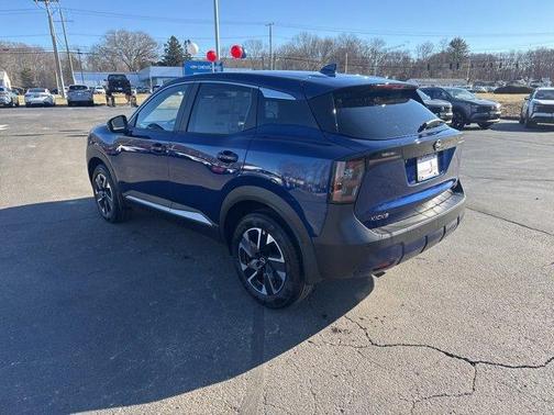 2025 Nissan Kicks SV