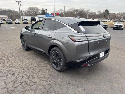 2025 Nissan Murano Platinum