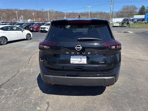 2025 Nissan Rogue S