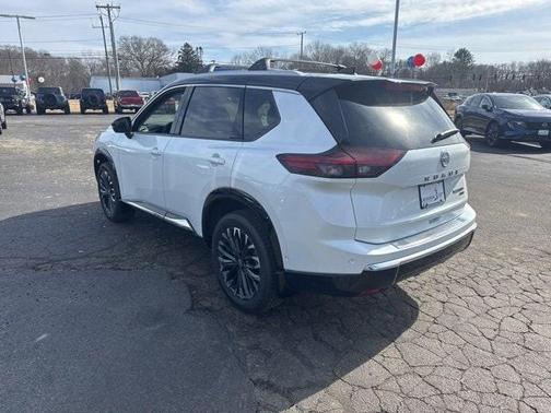 2025 Nissan Rogue Platinum