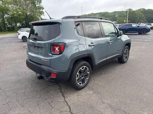 2016 Jeep Renegade Trailhawk