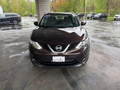 2017 Nissan Rogue Sport SV