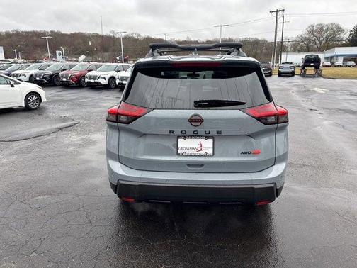 2025 Nissan Rogue Rock Creek
