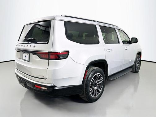 2022 Jeep Wagoneer Series III 4x4